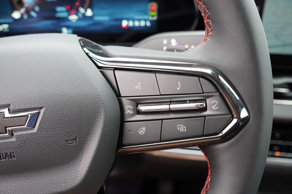 2026 Chevrolet Equinox RS photo 11