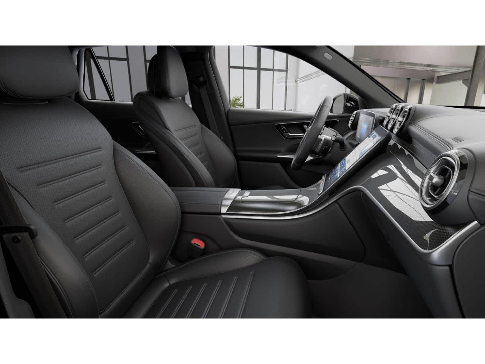 2025 Mercedes Benz GLC 300 photo 3