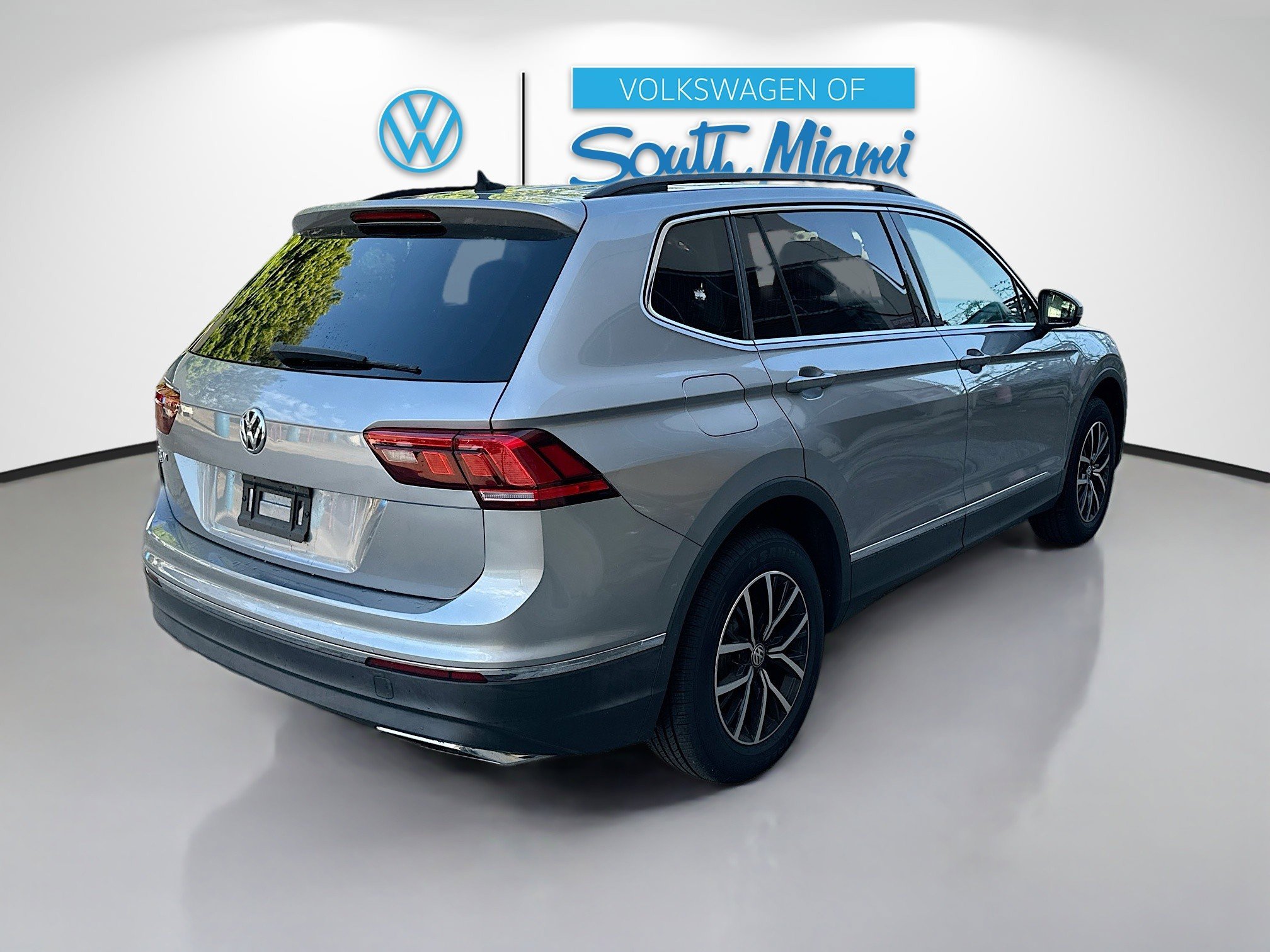 2021 Volkswagen Tiguan SE photo 4