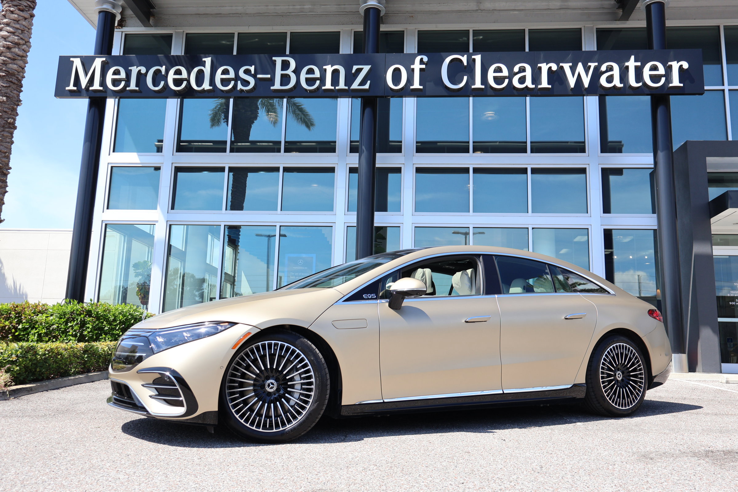 2025 Mercedes-Benz EQS Base's photo