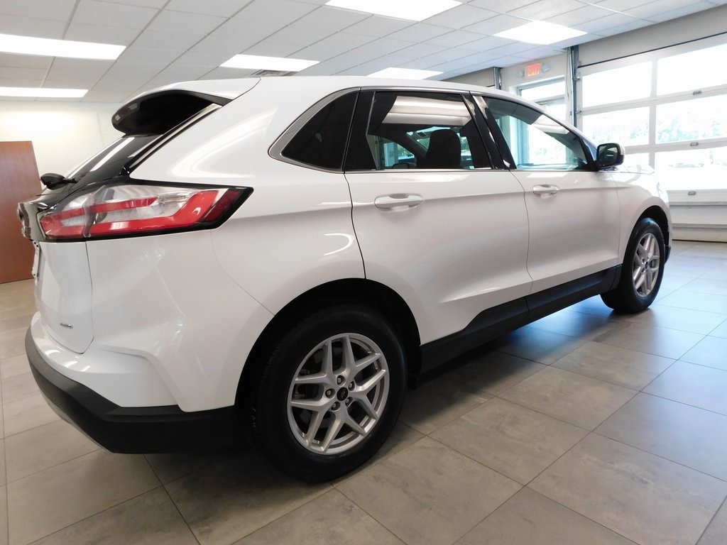 2024 Ford Edge SEL photo 4