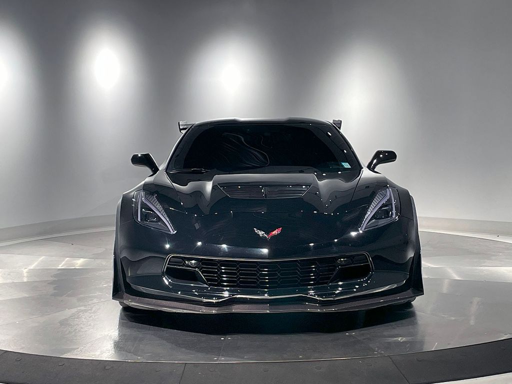 2017 Chevrolet Corvette Z06 2LZ photo 3
