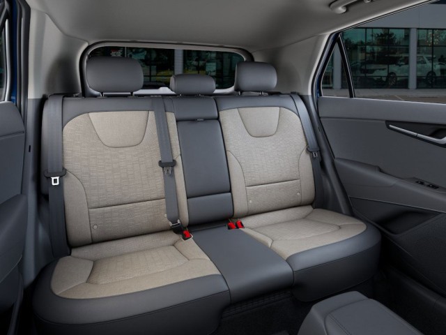 New 2025 Mineral Blue Kia SX image 16