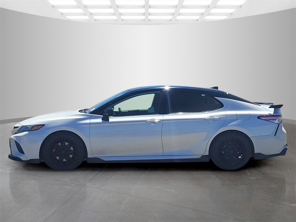 2020 Toyota Camry XSE V6 photo 7