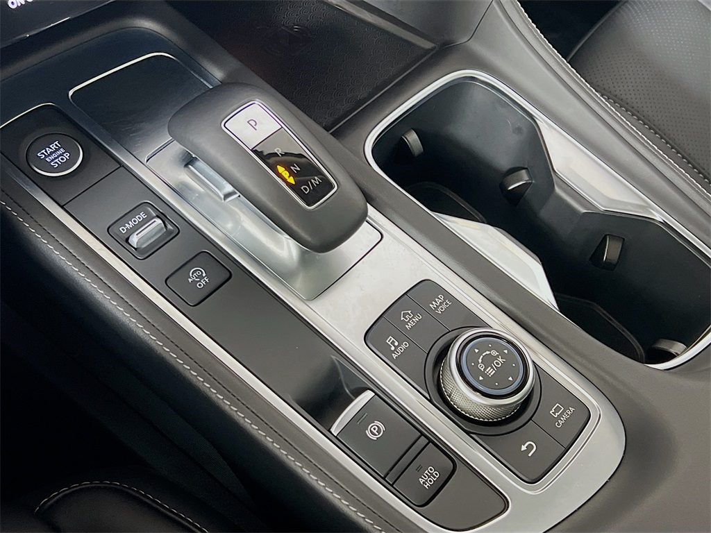 2025 Infiniti QX60 Luxe photo 18
