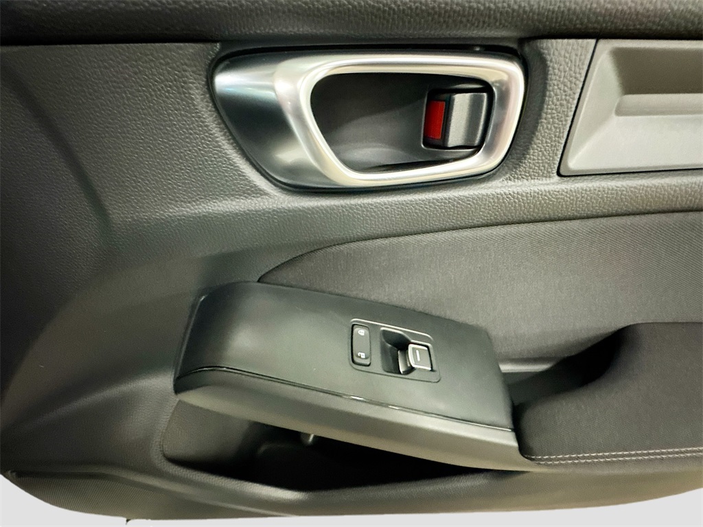 2025 Honda Civic Hatchback Sport photo 26