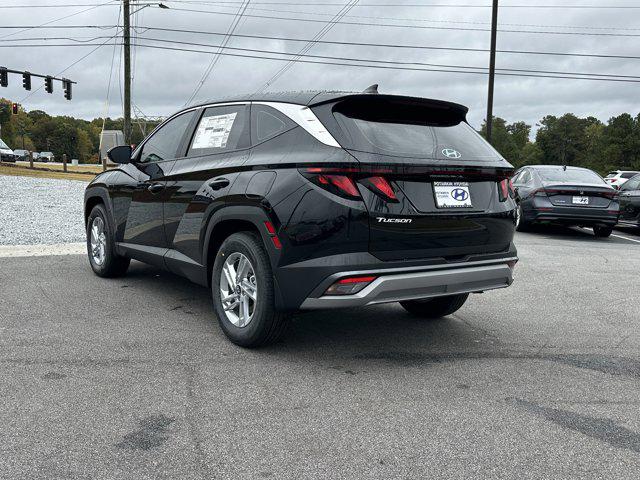 2026 Hyundai Tucson SE photo 3