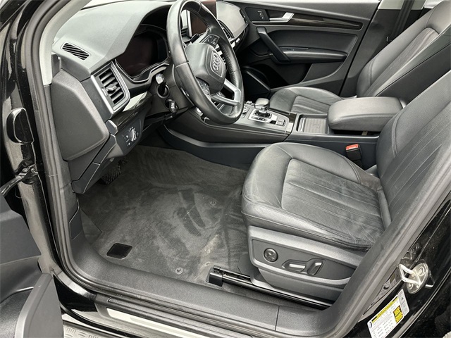 2019 Audi Q5 2.0T Premium Plus photo 3