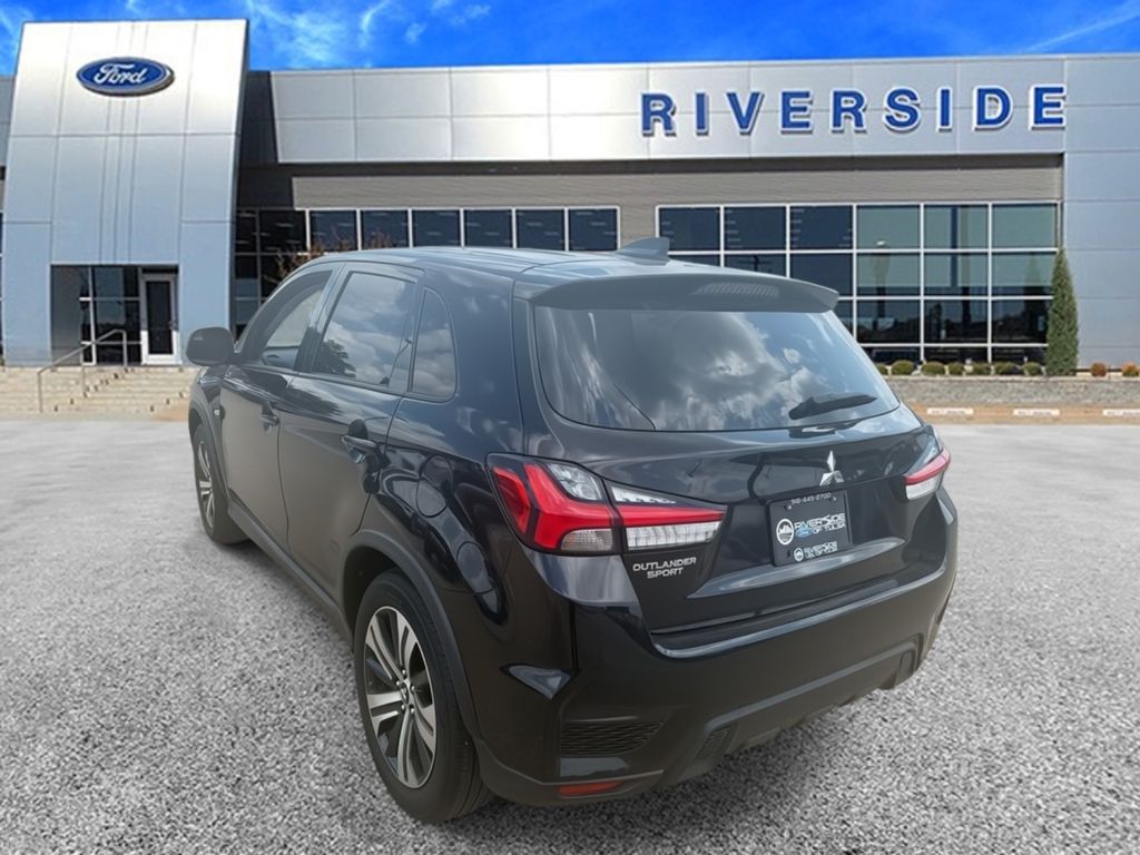 2023 Mitsubishi Outlander Sport ES LE SE photo 3