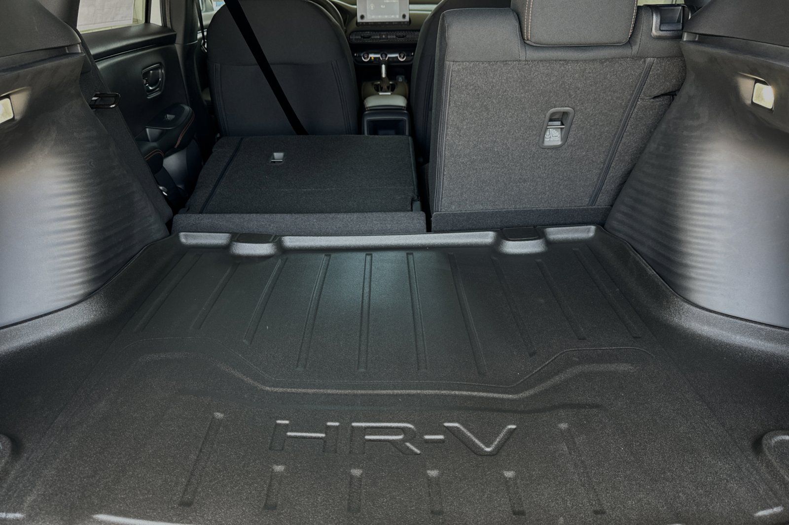 2025 Honda HR-V Sport photo 16