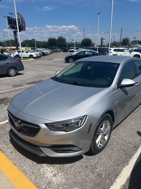 2018 Buick Regal Sportback