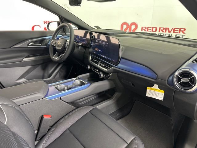 2025 Chevrolet Equinox EV 1LT photo 18