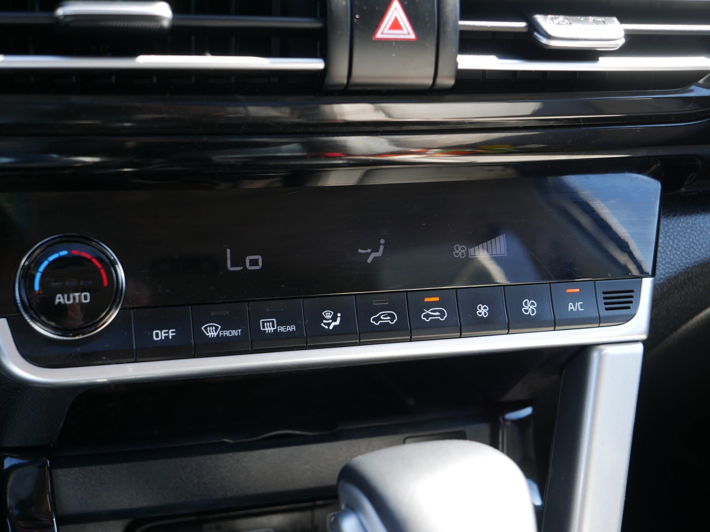 2022 Kia Seltos EX photo 23