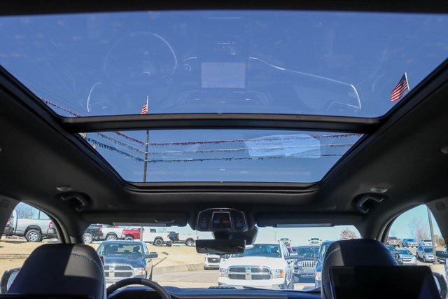 2024 Jeep Cherokee Trailhawk 4xe photo 7