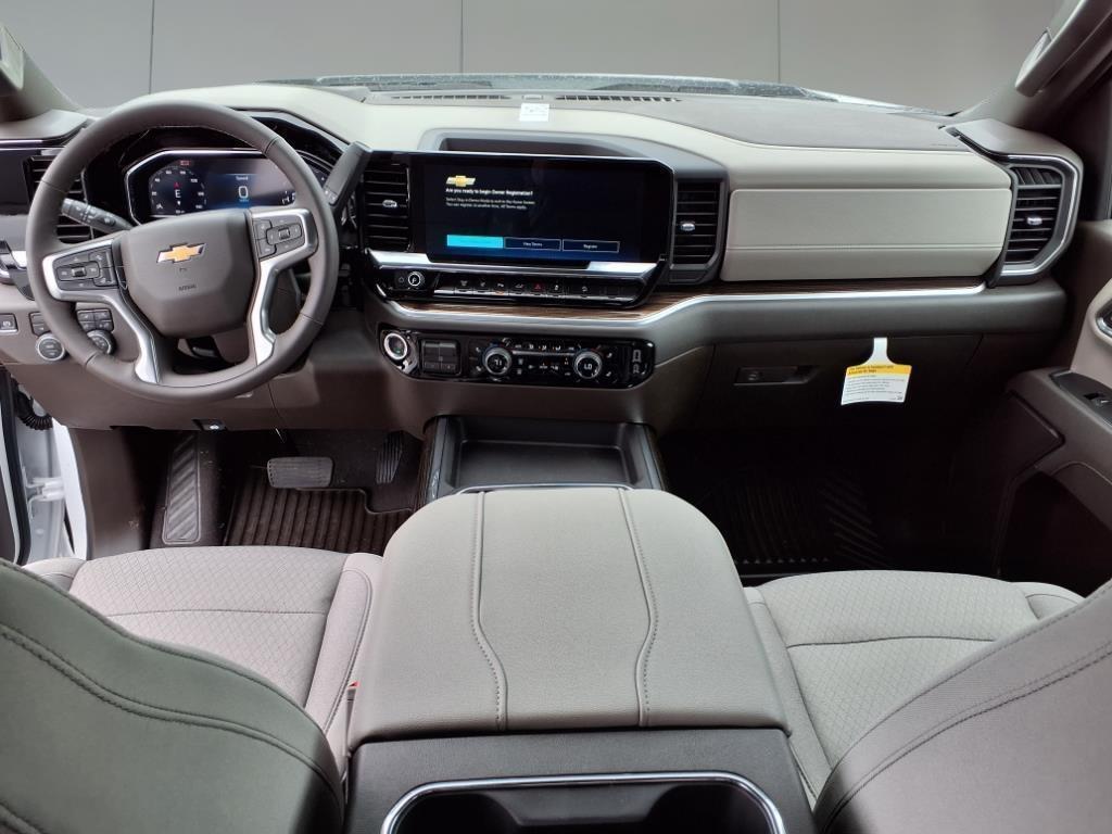 2025 Chevrolet Silverado 2500HD LT photo 19