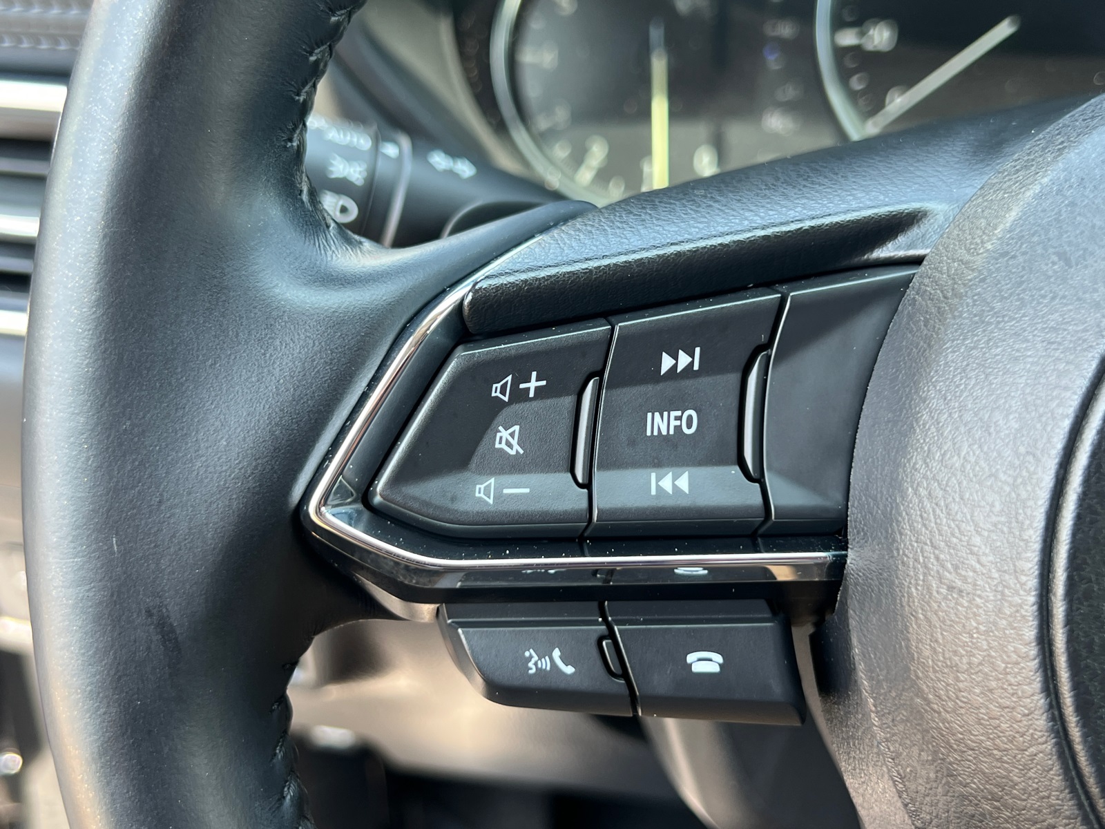 2022 Mazda CX-5 2.5 Premium Plus photo 25
