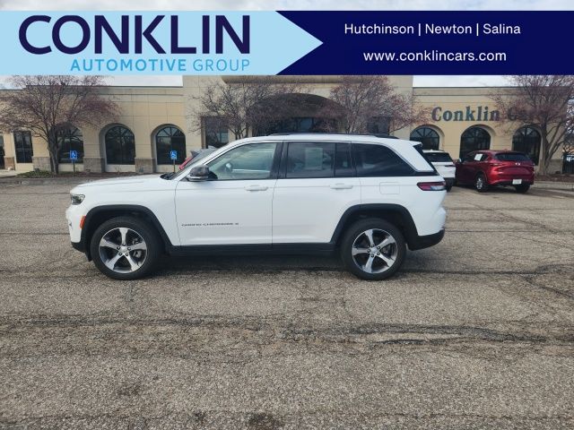 2023 Jeep Grand Cherokee Limited's photo