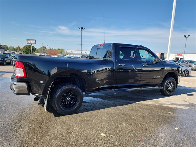 2021 Ram 3500 Tradesman photo 2