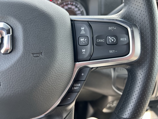 2026 Ram 2500 Tradesman photo 8