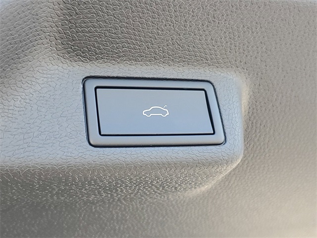 2025 Volkswagen ID. Buzz photo 11