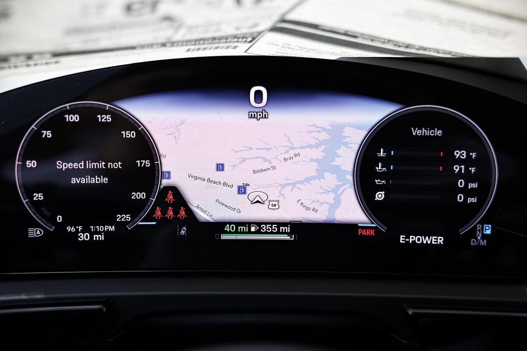2025 Porsche Cayenne Turbo E-Hybrid photo 34