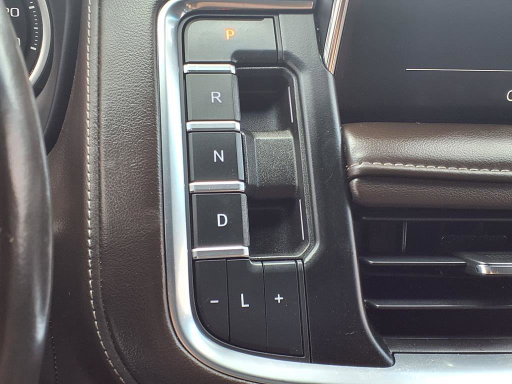2021 Chevrolet Suburban Z71 photo 7