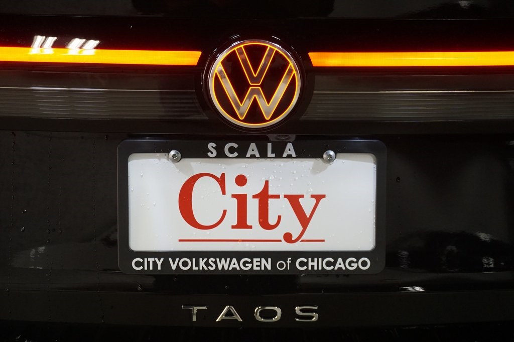 2025 Volkswagen Taos SEL photo 24