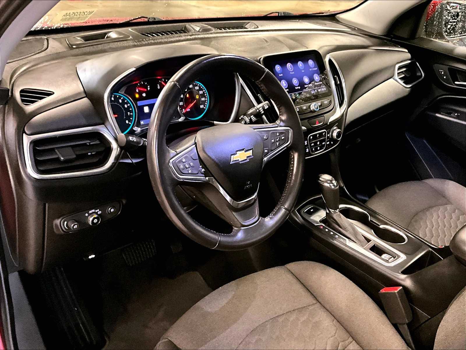 2020 Chevrolet Equinox LT photo 8