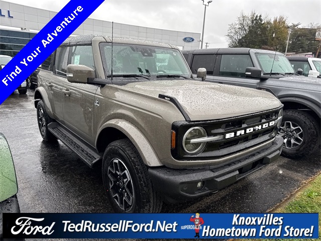 2025 Ford Bronco Outer Banks photo 3