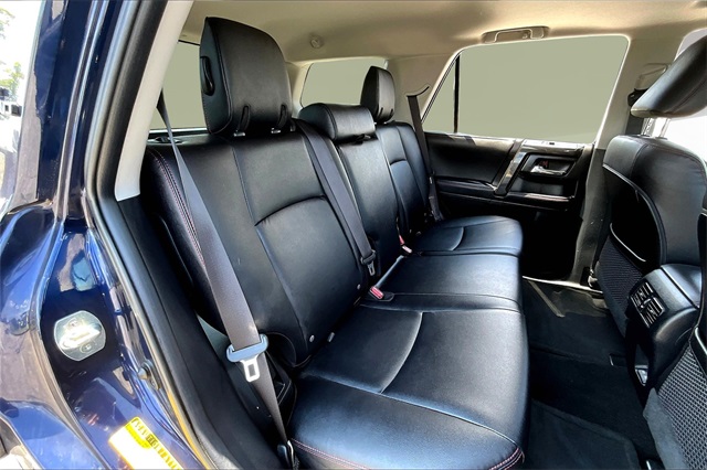 2023 Toyota 4Runner TRD Off-Road Premium photo 28