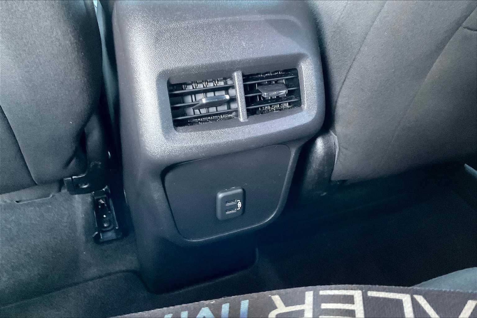 2019 Chevrolet Equinox LT photo 31