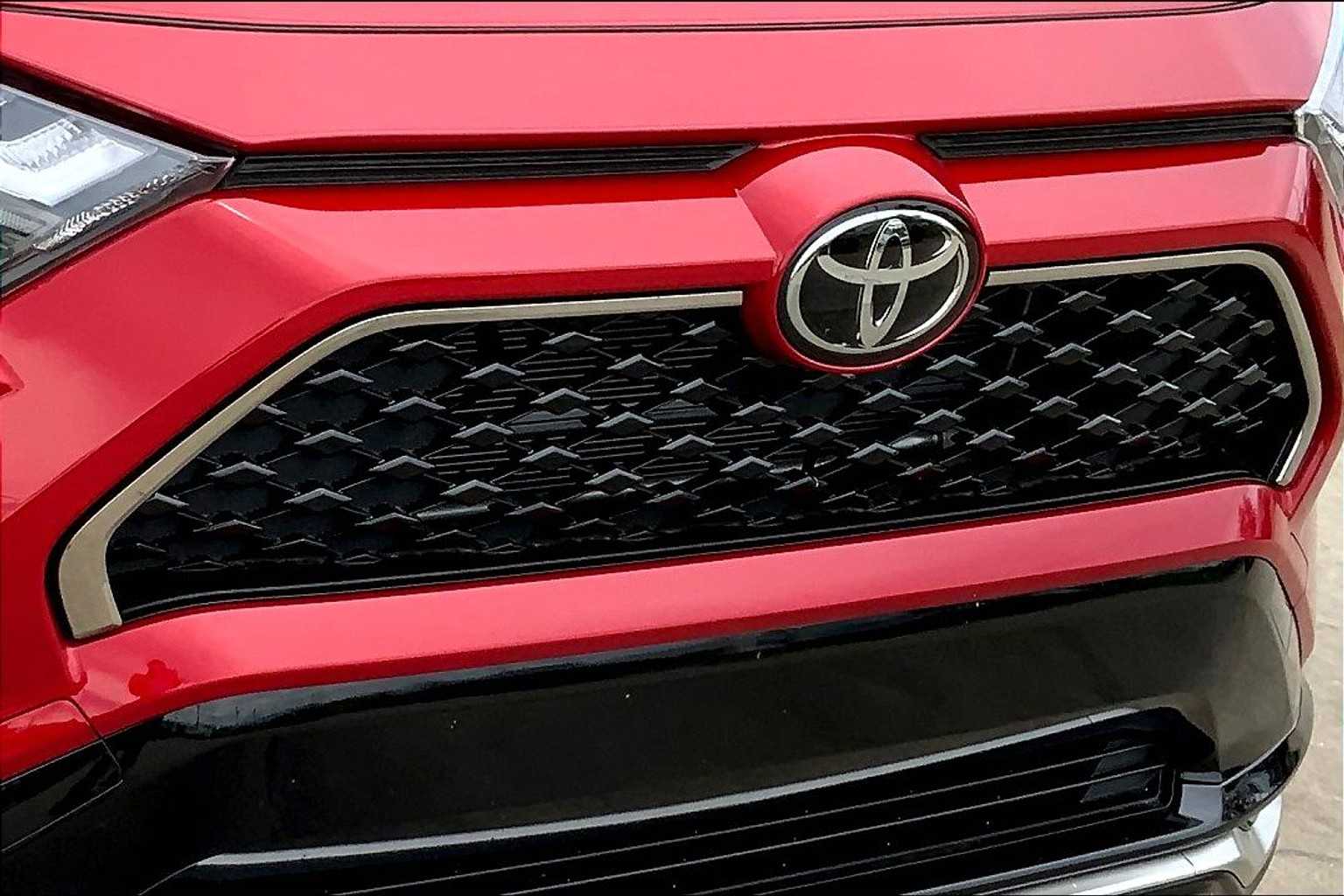 2025 Toyota RAV4 Hybrid XSE photo 54