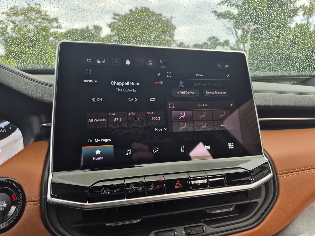 2023 Jeep Compass Limited photo 18