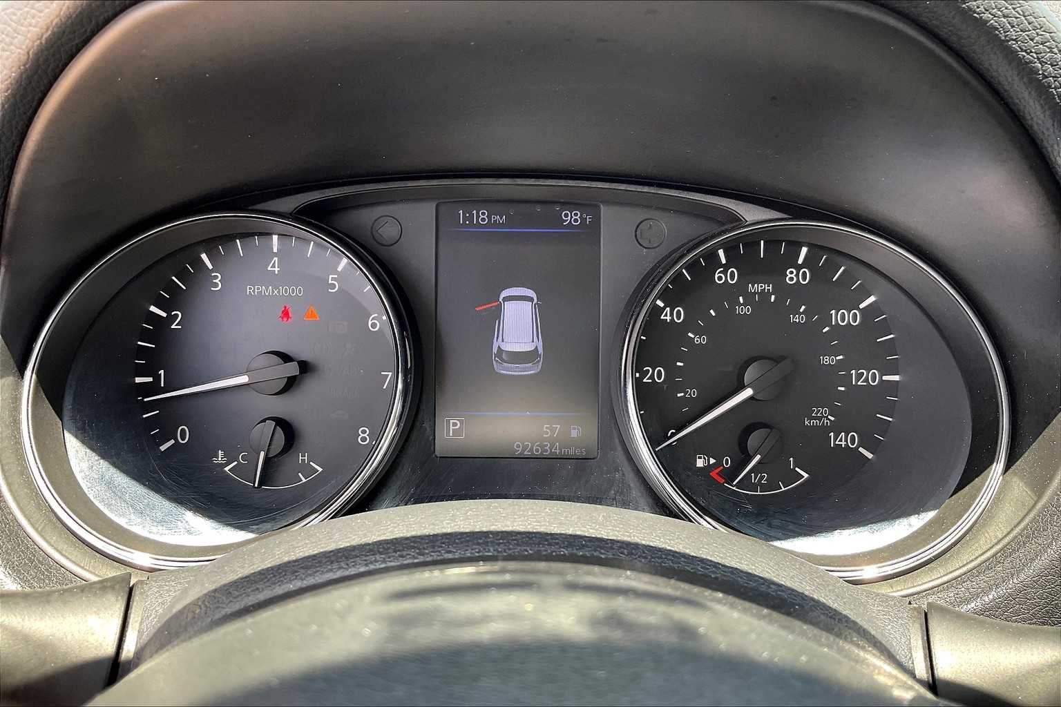 2019 Nissan Rogue SV photo 24