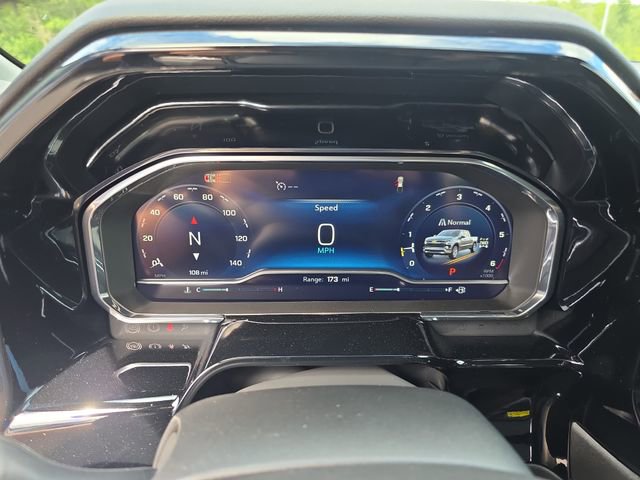2025 Chevrolet Silverado 1500 RST photo 13