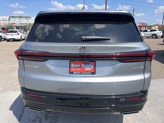2026 Buick Enclave Sport Touring photo 5