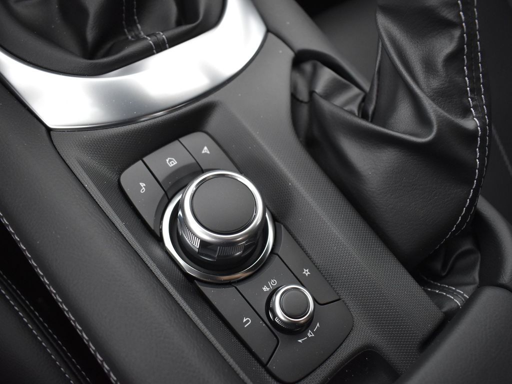 2025 Mazda MX-5 Miata Miata Grand Touring photo 17