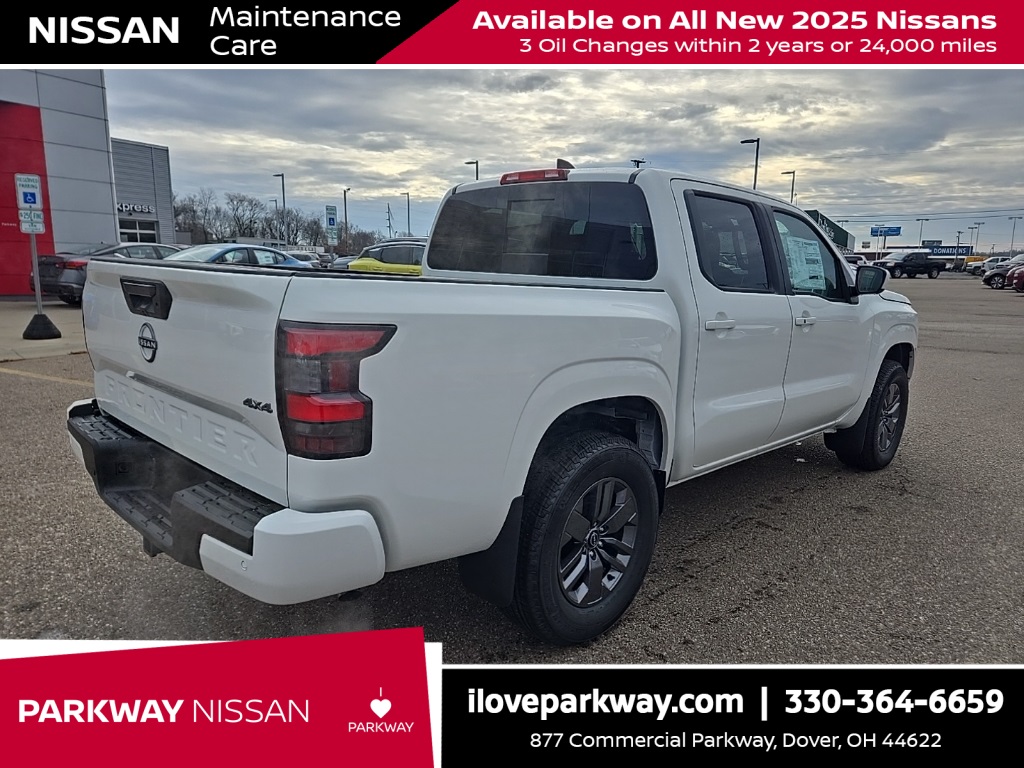 2025 Nissan Frontier Crew Cab SV photo 7