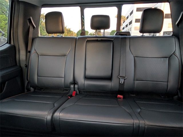 2025 Ford F-250 Lariat photo 9