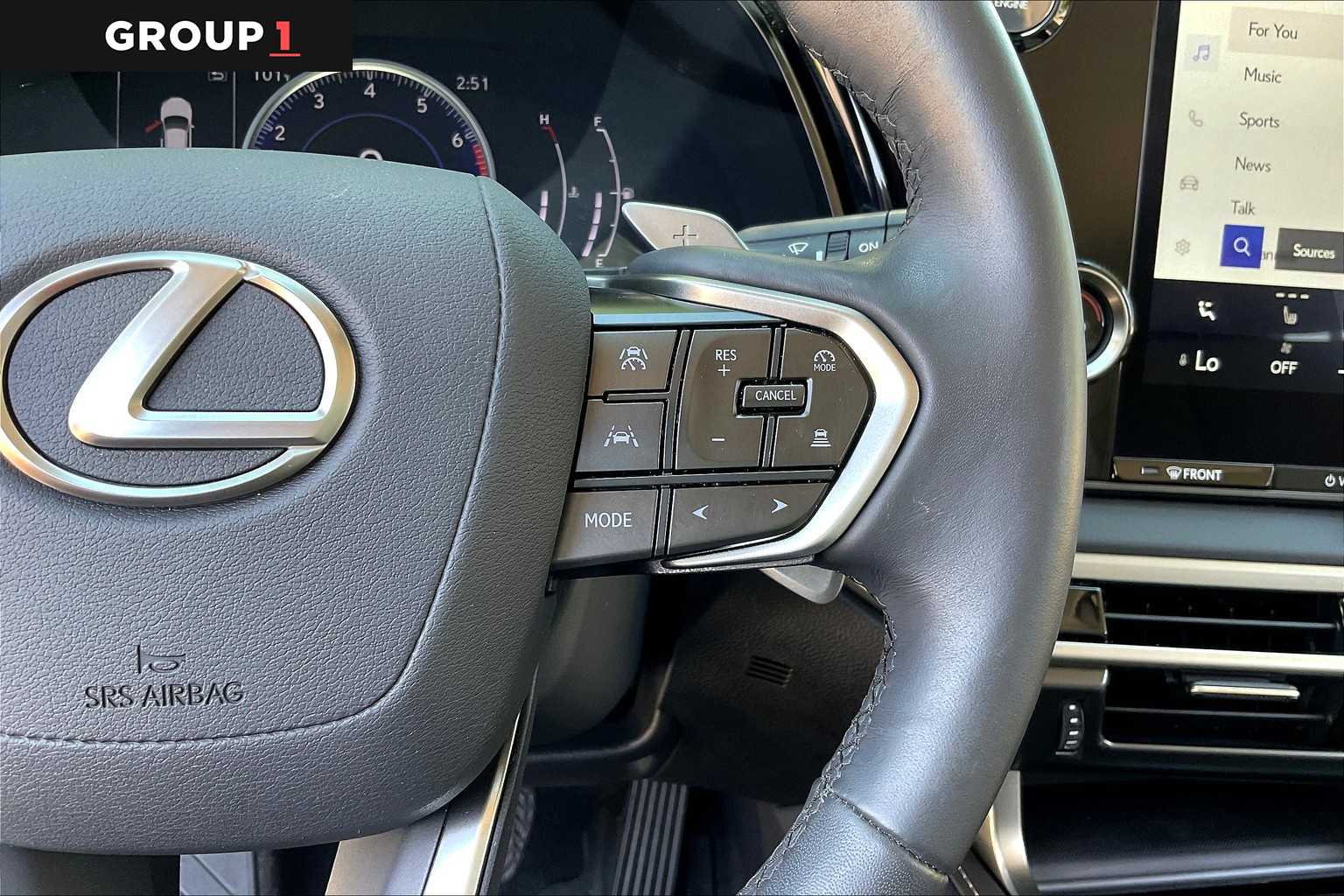 2024 Lexus RX 350 photo 21