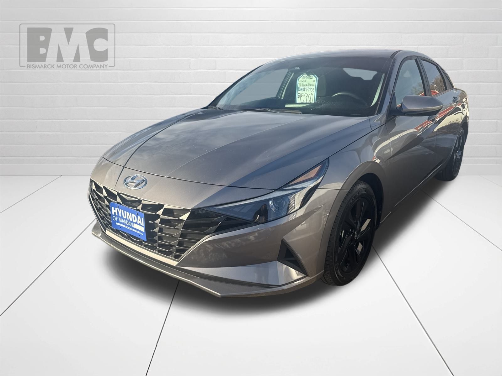 2021 Hyundai Elantra SEL's photo