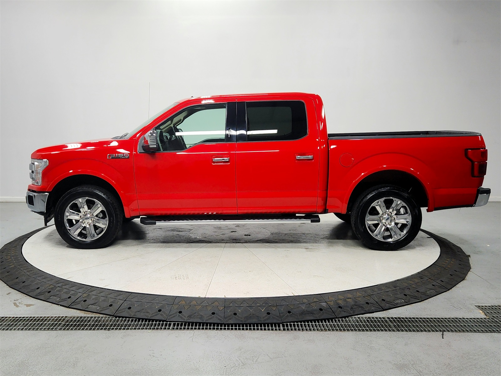 2020 Ford F-150 Lariat photo 4