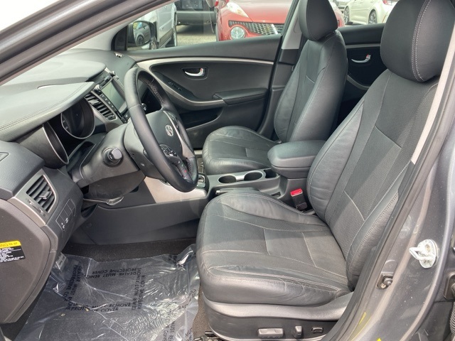 2016 Hyundai Elantra GT Base photo 9