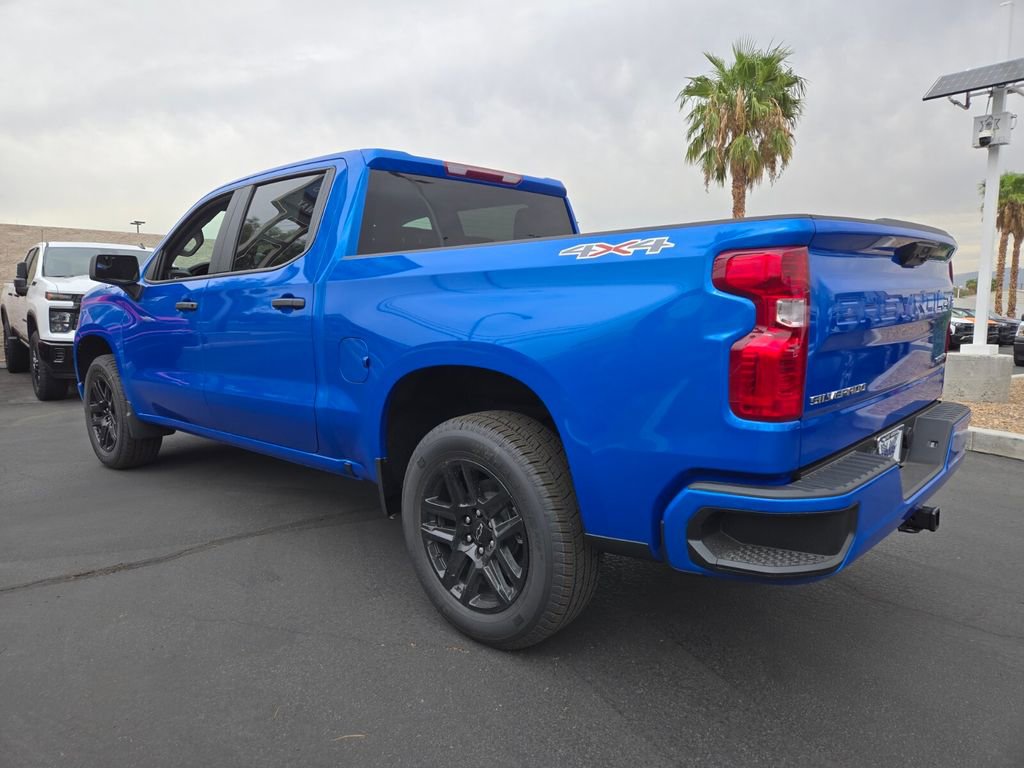 2026 Chevrolet Silverado 1500 Custom photo 2