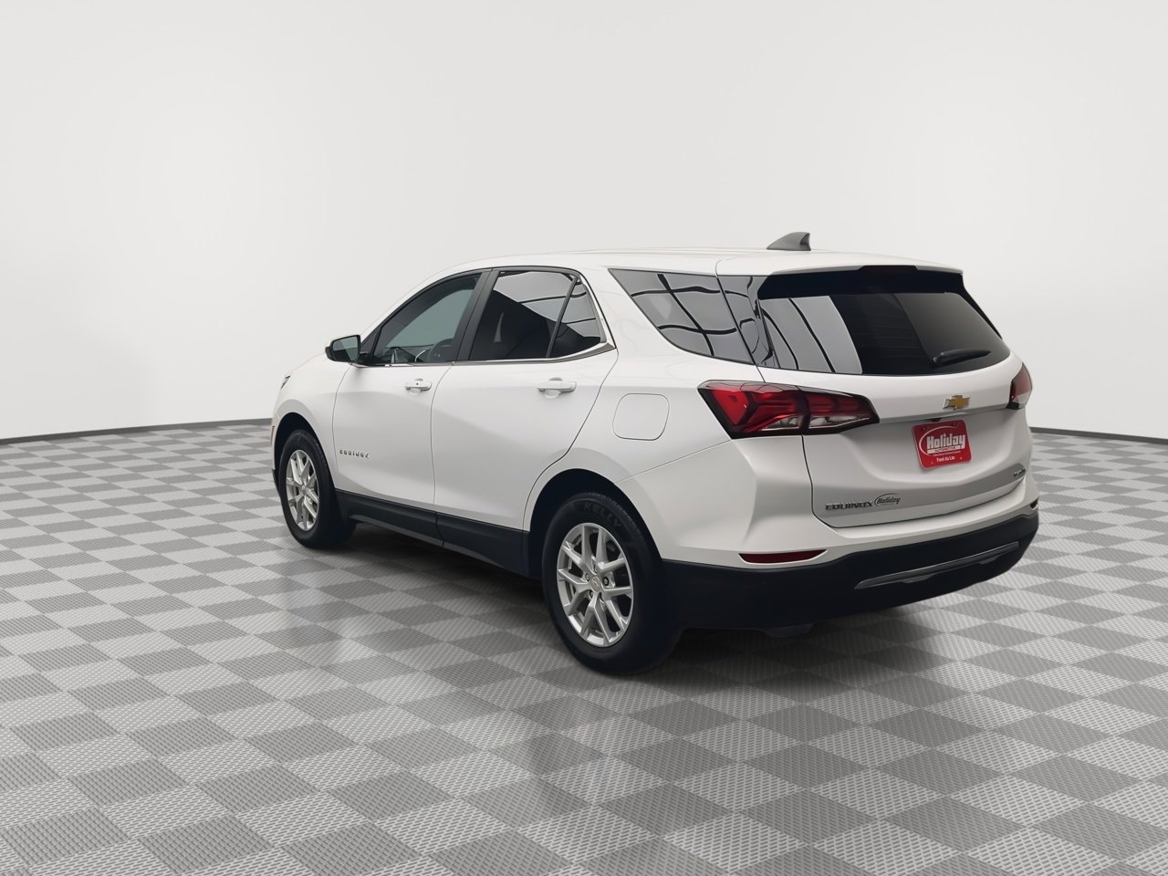 2022 Chevrolet Equinox LT photo 2