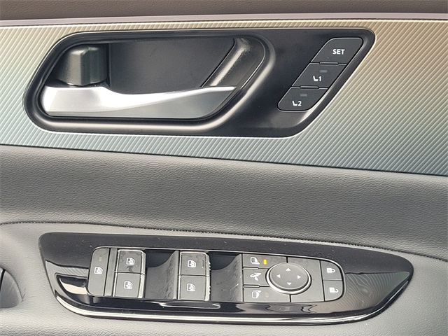 2025 Nissan Murano Platinum photo 26
