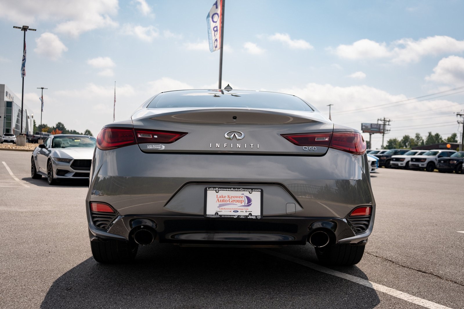 2018 Infiniti Q60 3.0t Luxe photo 8