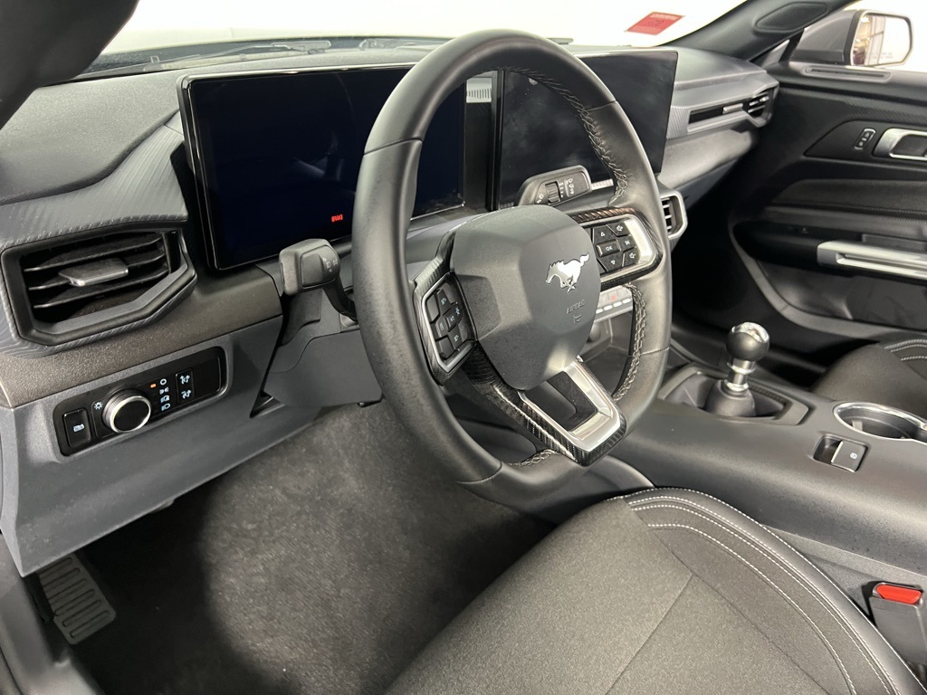 2024 Ford Mustang GT photo 16