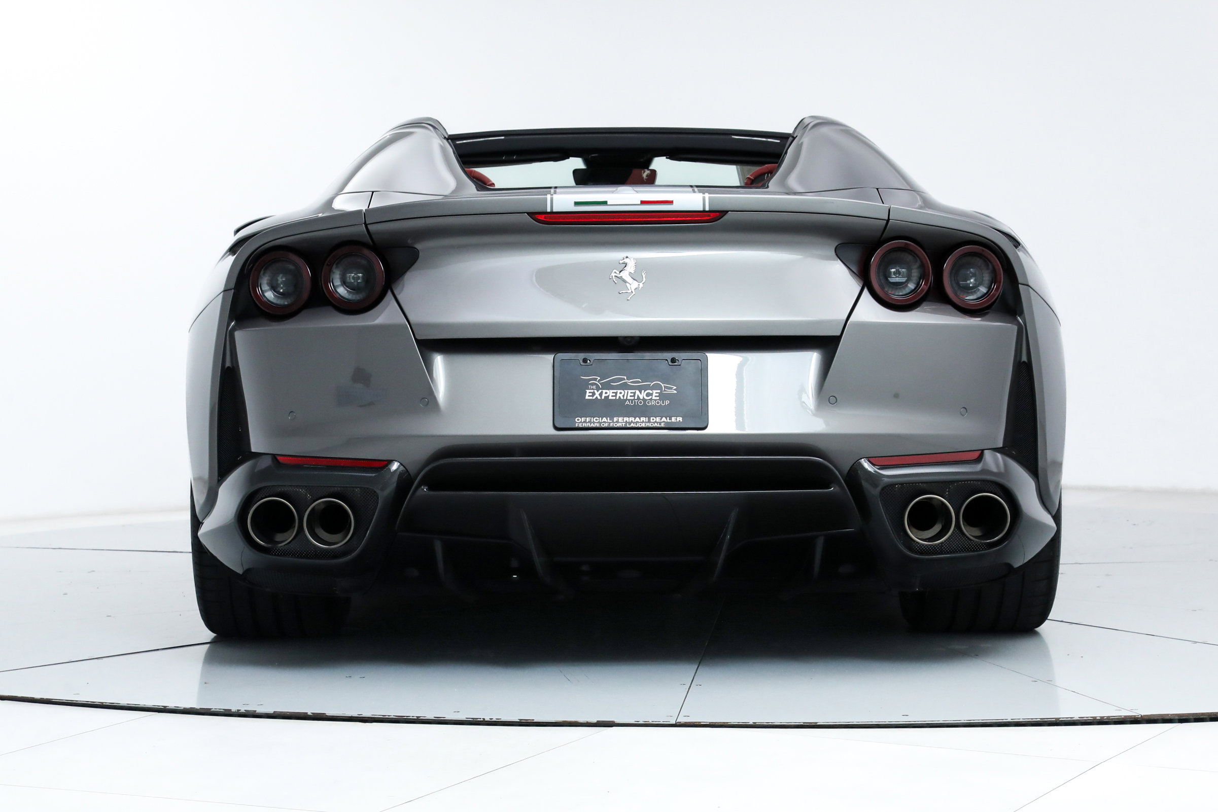 2022 Ferrari 812 GTS photo 9
