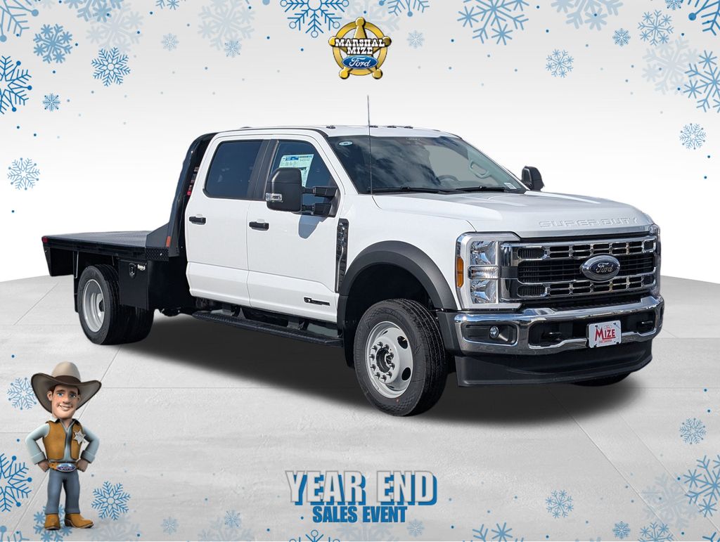 2026 Ford F-450 Super Duty Chassis Cab XL's photo